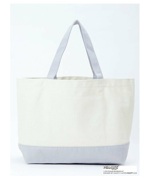 earth music&ecology（アースミュージックアンドエコロジー）の「【Special Price】【WEB限定カラー】［Snoopy］ プリントバッグ（バッグ・ポーチ・レディース・グレー・F）」の3枚目の写真