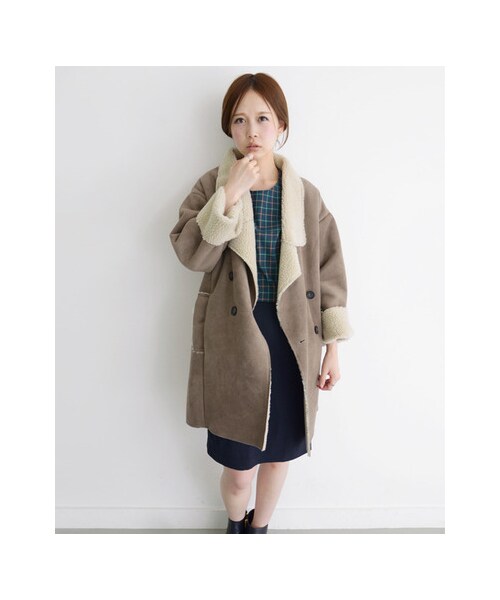KBF（ケイビーエフ）の「フェイクムートンコート（ジャケット/アウター・レディース・ブラック/グレージュ/キャメル・one）」の11枚目の写真