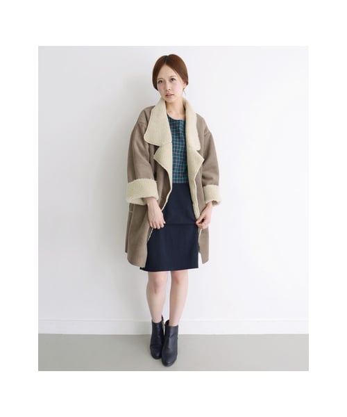 KBF（ケイビーエフ）の「フェイクムートンコート（ジャケット/アウター・レディース・ブラック/グレージュ/キャメル・one）」の10枚目の写真