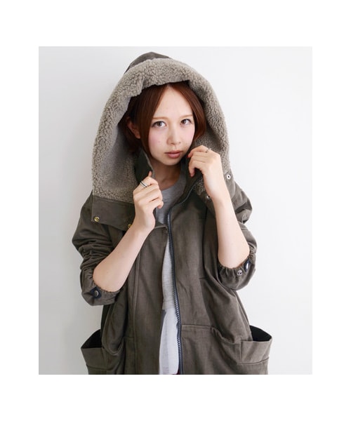 KBF(ケイビーエフ)の「2WAY BIGモッズコート(ジャケット/アウター・レディース・チャコール/カーキ/マスタード・one)」の11枚目の写真