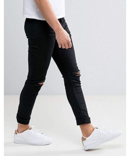 New look（ニュールック）の「New Look Skinny Jeans With Knee Rips In Black（デニムパンツ・メンズ・Black・W34 L34/W34 L30/W28 L32/W34 L32/W32 L32/W30 L34/W32 L34/W30 L32/W30 L30/W36 L32/W32 L30）」の4枚目の写真
