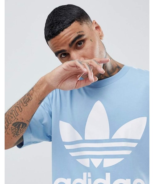 adidas（アディダス）の「adidas Originals adicolor Oversized