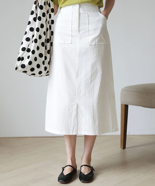 DHOLIC（ディーホリック）の「ポケットスリットロングスカート（スカート・レディース・レッド/ホワイト/ブラック/ベージュ・FREE）」の2枚目の写真