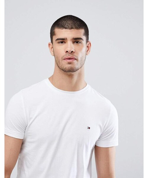 TOMMY HILFIGER（トミーヒルフィガー）の「Tommy Hilfiger T-Shirt with Flag Logo In Stretch Slim Fit In White（Tシャツ/カットソー・メンズ・White・L/M/XL/S）」の3枚目の写真