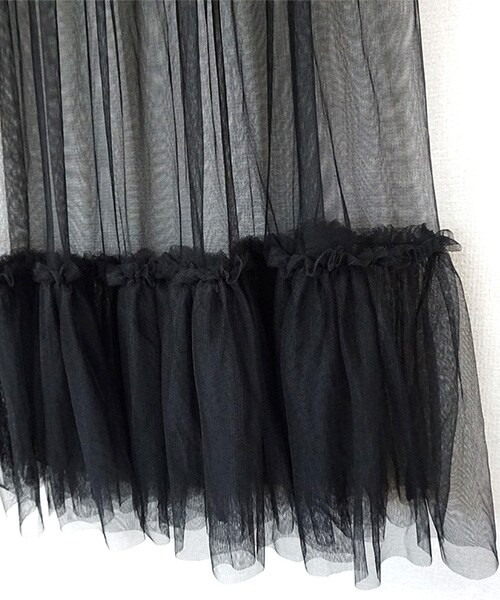 Tiffee SELECT（ティフィーセレクト）の「2WAYペチコート付きティアードフリルチュールロングスカート（スカート・レディース・ブラック/ピンク・M）」の4枚目の写真