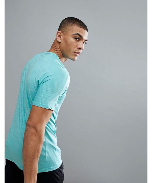 Reebok(リーボック)の「Reebok Training ActiveChill Move T-Shirt In Teal CF7875(Tシャツ/カットソー・メンズ・Blue・M/L)」の2枚目の写真