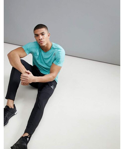 Reebok(リーボック)の「Reebok Training ActiveChill Move T-Shirt In Teal CF7875(Tシャツ/カットソー・メンズ・Blue・M/L)」の4枚目の写真