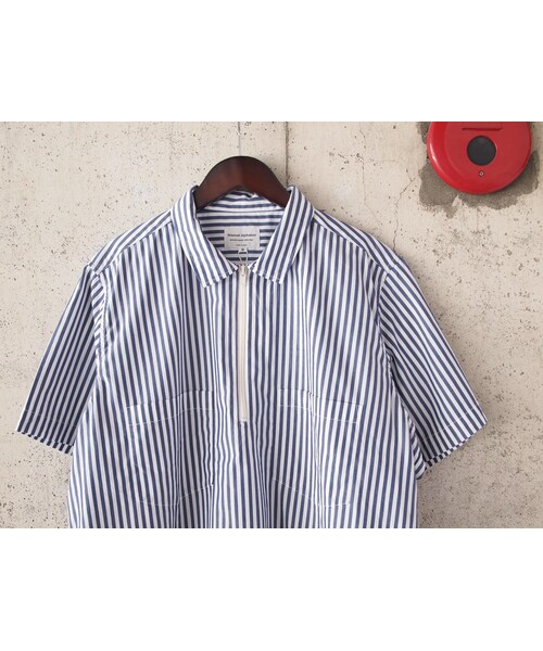 MANUAL ALPHABET（マニュアル アルファベット）の「Manual Alphabet〈マニュアルアルファベット〉 HALF ZIP