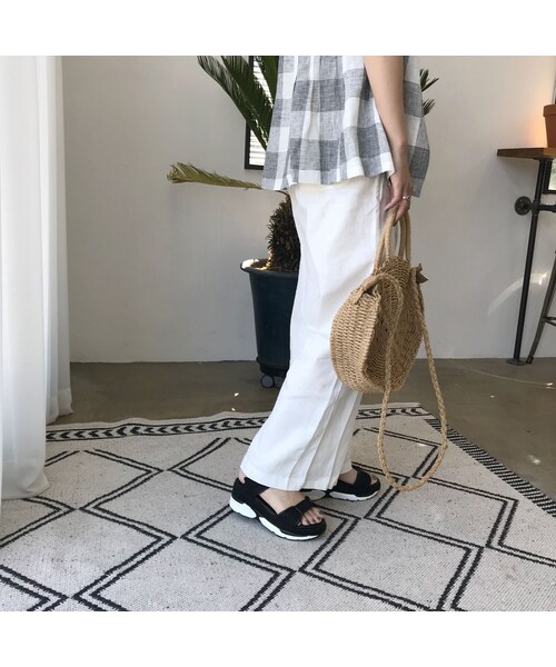 no brand(ノーブランド)の「2wayストローラウンドバッグ(かごバッグ・レディース・その他)」の6枚目の写真