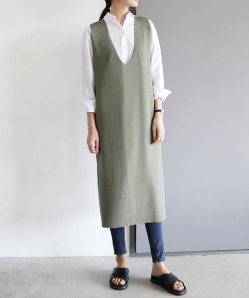 DHOLIC（ディーホリック）の「深Vネックスリーブレスワンピース（ワンピース・レディース・その他/グリーン/ベージュ・FREE）」の3枚目の写真