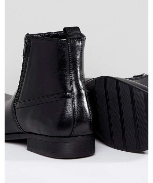 asos（エイソス）の「ASOS Chelsea Boots In Black Faux Leather With Zips（ブーツ・メンズ・Black・Us 13）」の4枚目の写真