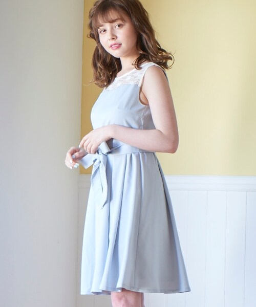 MAJESTIC LEGON(マジェスティックレゴン)の「レース切替ノースリワンピース(ワンピース/ドレス・レディース・ブルー/ピンク/ネイビー・M)」の5枚目の写真