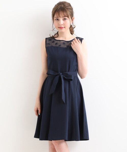 MAJESTIC LEGON(マジェスティックレゴン)の「レース切替ノースリワンピース(ワンピース/ドレス・レディース・ブルー/ピンク/ネイビー・M)」の3枚目の写真