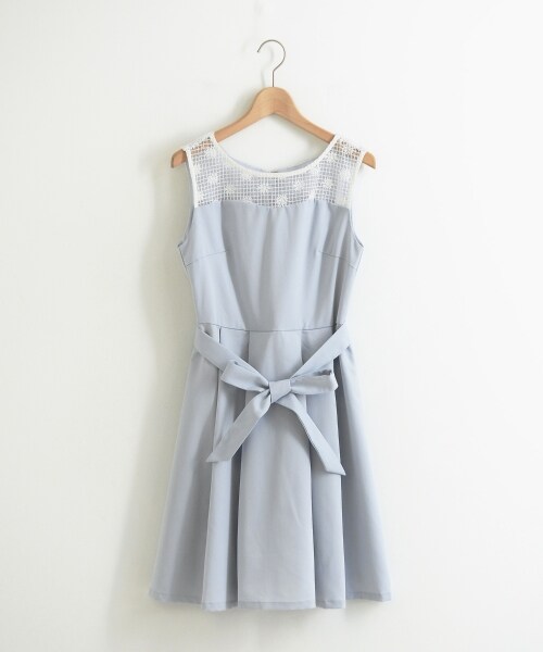 MAJESTIC LEGON(マジェスティックレゴン)の「レース切替ノースリワンピース(ワンピース/ドレス・レディース・ブルー/ピンク/ネイビー・M)」の18枚目の写真