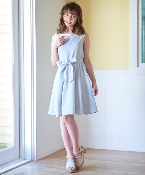 MAJESTIC LEGON(マジェスティックレゴン)の「レース切替ノースリワンピース(ワンピース/ドレス・レディース・ブルー/ピンク/ネイビー・M)」の7枚目の写真