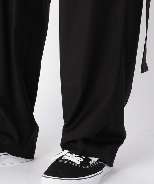 Toironier（トワロニエ）の「Toironier/トワロニエ/カーゴパンツ