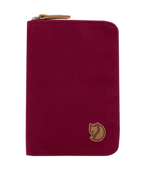 Fjallraven Kanken（フェールラーベンカンケン）の「Plum Passport Wallet（その他）」 WEAR