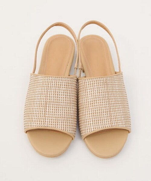 Dailyabout(デイリーアバウト)の「ストラップサンダル(サンダル・レディース・ベージュ・23.0/23.5/24.0/24.5)」の1枚目の写真