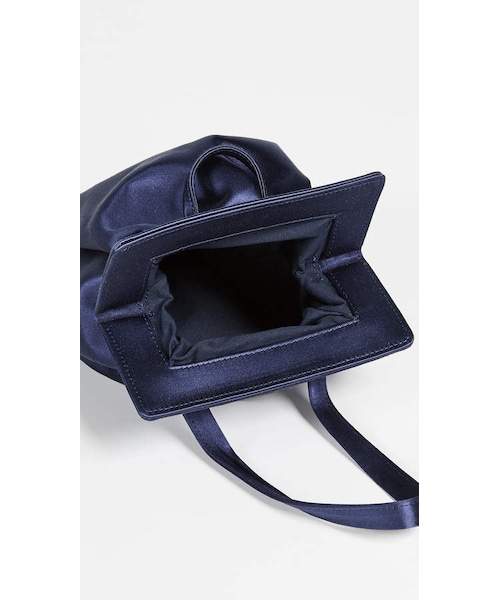 Maryam Nassir Zadeh（マリアム ナッシアー ザデー）の「Maryam Nassir