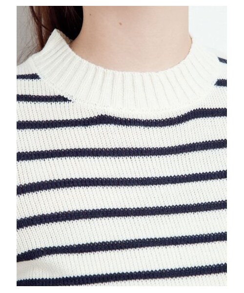 SEVENDAYS=SUNDAY(セブンデイズサンデイ)の「ハイネックボーダーニット(ニット・セーター・レディース・グリーン/ネイビー/ボルドー/アイボリー・L/M)」の8枚目の写真