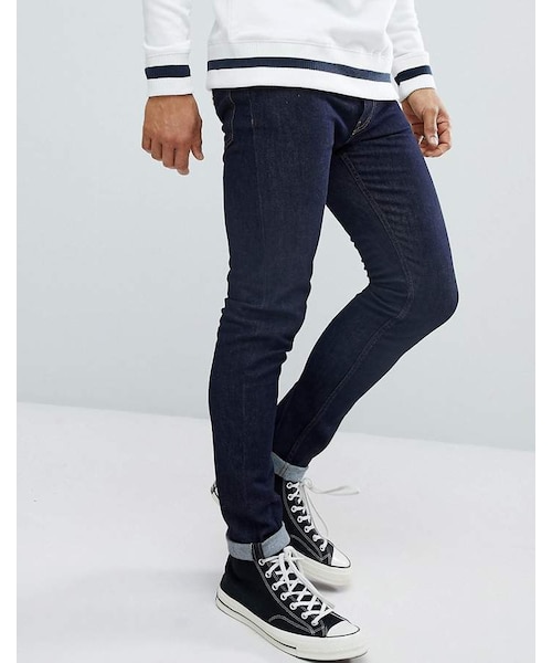 Love Moschino（ラブモスキーノ）の「Love Moschino Skinny Fit Indigo Jeans with Back Tab Branding（デニムパンツ・メンズ・Blue・W34）」の3枚目の写真