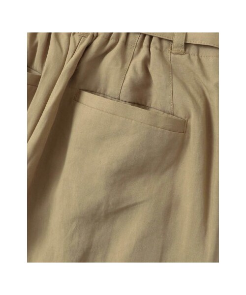 KBF（ケイビーエフ）の「KBF+ ウエストベルトタックワイドパンツ（パンツ・レディース・L.BEIGE/LIME/BLACK・one）」の21枚目の写真