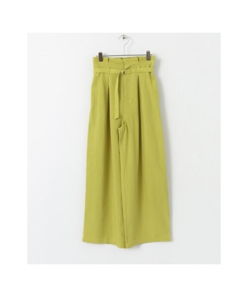 KBF（ケイビーエフ）の「KBF+ ウエストベルトタックワイドパンツ（パンツ・レディース・L.BEIGE/LIME/BLACK・one）」の3枚目の写真