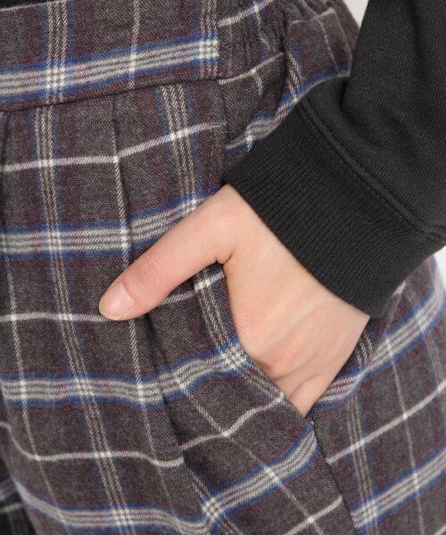 GLOBAL WORK（グローバルワーク）の「ストレッチェックタックパンツ（パンツ・レディース・グレー18/ネイビー88・Ｌ/Ｍ/Ｓ）」の6枚目の写真