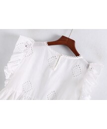 ZARA（ザラ）の「フリルカットワークブラウス 黒 白（シャツ