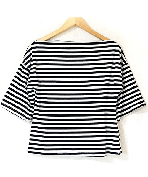Tiffee SELECT（ティフィーセレクト）の「ボートネックドロップショルダーボーダートップス（Tシャツ/カットソー・レディース・その他・F）」の2枚目の写真