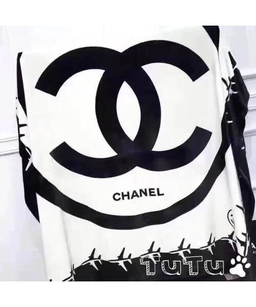 Chanel シャネル の Chanel ブランケット 毛布 おしゃれ 布団 Ima ペットグッズ Wear