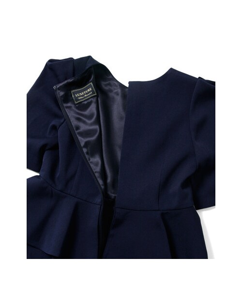 URBAN RESEARCH（アーバンリサーチ）の「LUXETURE　ペプラムワンピース（ワンピース/ドレス・レディース・ネイビー/ブルー・M/S）」の12枚目の写真