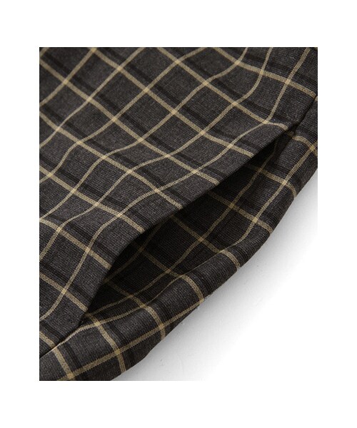 KBF(ケイビーエフ)の「センタープレスチェックパンツ(パンツ・レディース・グレー/ブルー・36/38)」の10枚目の写真