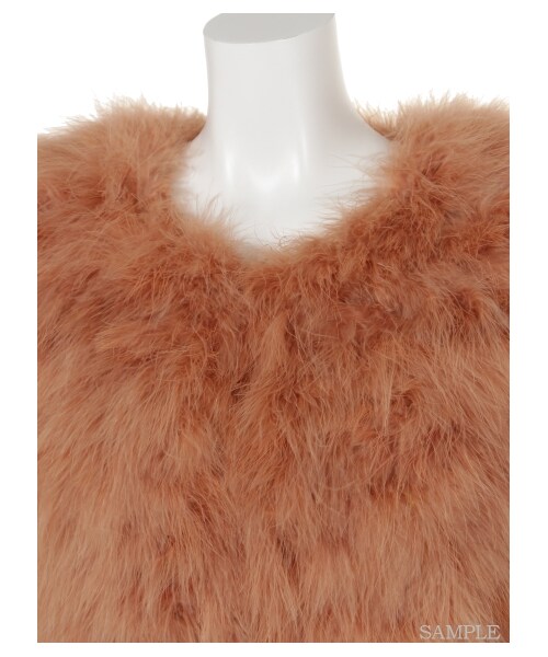 lilLilly(リルリリー)の「フェザーファーコート(ジャケット/アウター・レディース・RED/PINK/BEIGE・FREE)」の7枚目の写真