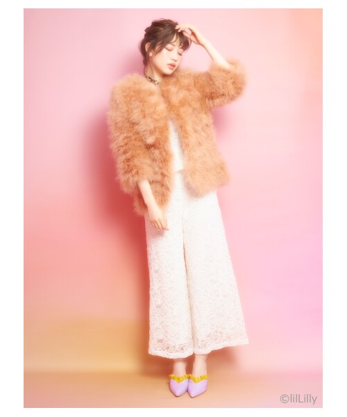 lilLilly(リルリリー)の「フェザーファーコート(ジャケット/アウター・レディース・RED/PINK/BEIGE・FREE)」の13枚目の写真