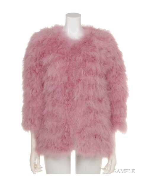 lilLilly(リルリリー)の「フェザーファーコート(ジャケット/アウター・レディース・RED/PINK/BEIGE・FREE)」の12枚目の写真
