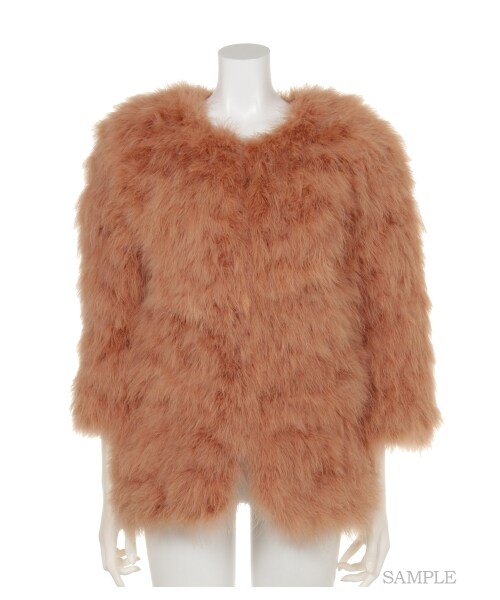 lilLilly(リルリリー)の「フェザーファーコート(ジャケット/アウター・レディース・RED/PINK/BEIGE・FREE)」の10枚目の写真