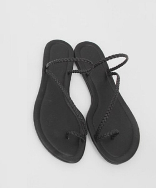 Dailyabout(デイリーアバウト)の「シンプルストラップサンダル(サンダル・レディース・ベージュ/ホワイト/ブラック・23.0/23.5/24.0/24.5)」の3枚目の写真