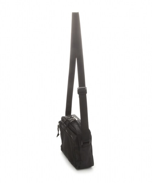 LOWRYS FARM(ローリーズファーム)の「メッシュショルダーBAG(バッグ・アイボリー/ブラック/ベージュ)」の8枚目の写真