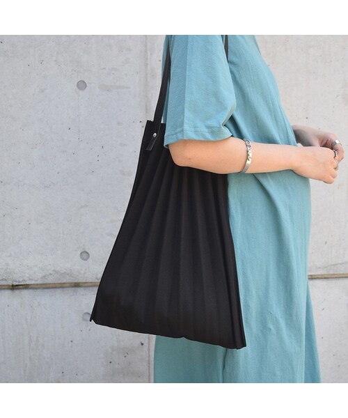 no brand（ノーブランド）の「プリーツショルダーBAG（ショルダーバッグ・レディース・その他）」の5枚目の写真