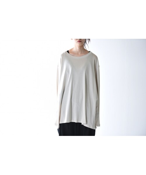 BISHOOL(ビシュール)の「BISHOOL The Queen of cotton Cut Sew 01 beige(Tシャツ/カットソー・レディース・ホワイト・F)」の1枚目の写真