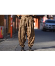 【YANTOR ヤントル】ジョガーパンツ YANTOR Chambray Wool 2tuck Wide Pants Greige - BISHOOL