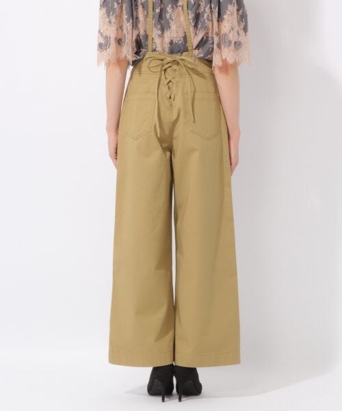 laboratory work（ラボラトリーワーク）の「サス付き後ろレースアップパンツ（パンツ・ベージュ/ブラウン）」の8枚目の写真