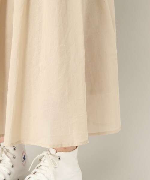 LOWRYS FARM（ローリーズファーム）の「コットンボイルギャザースカート（スカート・ベージュ/カーキ/パープル）」の7枚目の写真