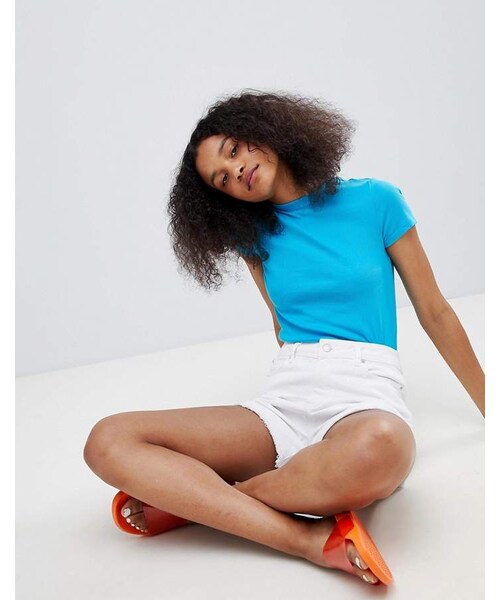 MONKI（モンキ）の「Monki slim fit t-shirt（Tシャツ/カットソー・レディース・Blue・S/M/L/XS）」の3枚目の写真
