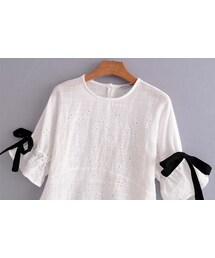 ZARA（ザラ）の「刺繍入りラスティックトップス リボン フリル