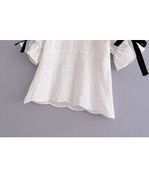 ZARA（ザラ）の「刺繍入りラスティックトップス リボン フリル
