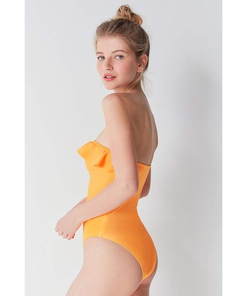 URBAN OUTFITTERS（アーバンアウトフィッターズ）の「GNASH swim X UO Bandeau One-Piece Swimsuit（水着・レディース・Gray/Orange・2/4/6/8）」の9枚目の写真