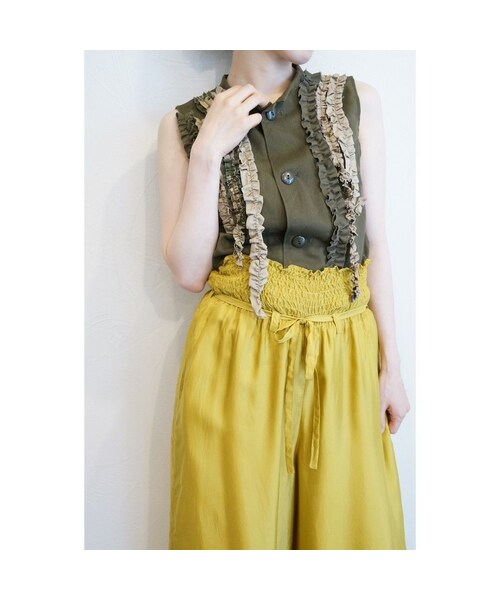 RehersalL（リハーズオール）の「ミリタリーノースリーブトップス（ベスト・レディース・その他）」の2枚目の写真