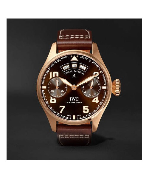 IWC(インターナショナルウォッチカンパニー)の「IWC SCHAFFHAUSEN Big Pilot's Antoine De Saint-Exupéry 46mm 18-Karat Red Gold And Leather Watch(アナログ腕時計・メンズ・Brown・One Size)」の1枚目の写真